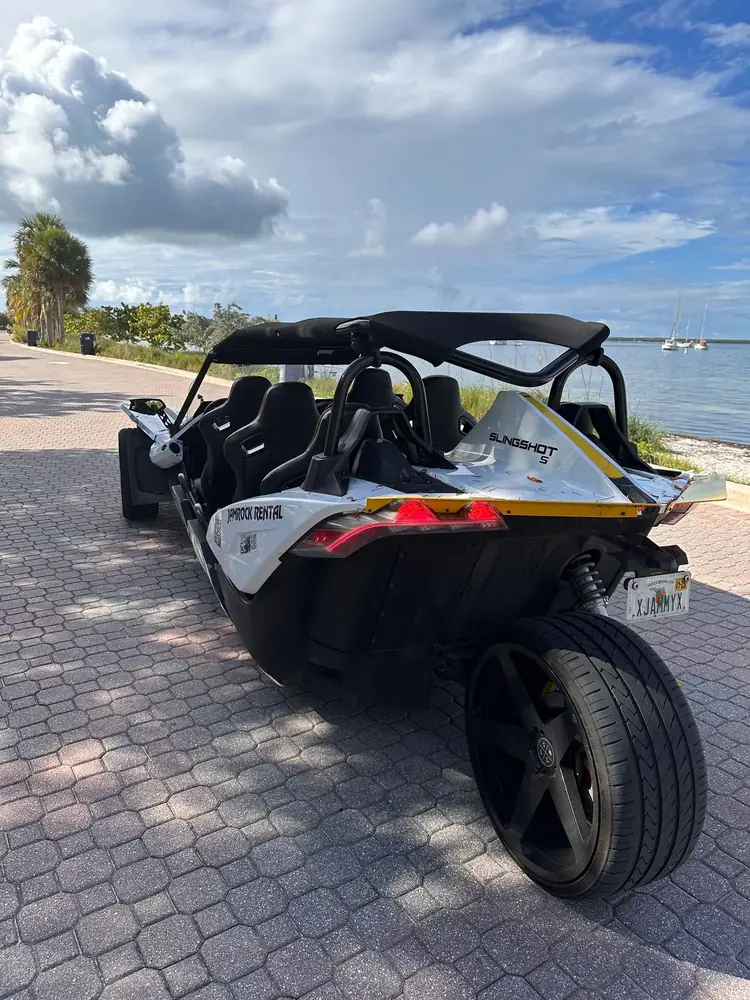 Miami slingshot 6 seaters